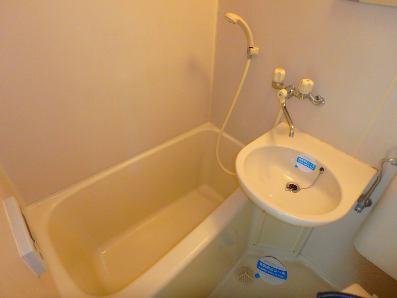 グロリア 風呂画像