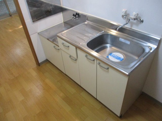 オリオンアパートメント キッチン