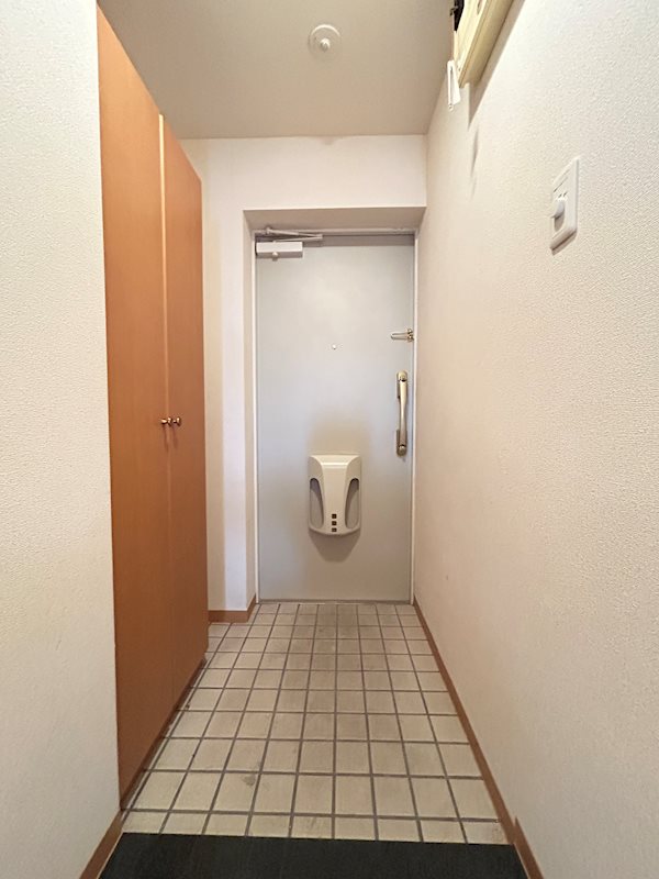 アムール住吉 玄関