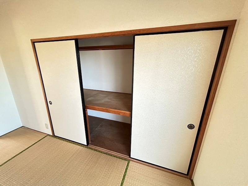 パレス和合 収納
