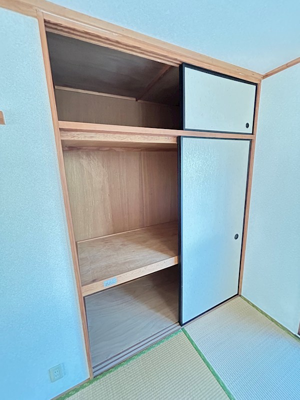 パレス富塚 収納
