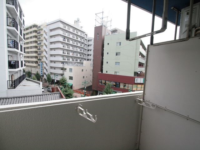 浅野ビル ベランダ