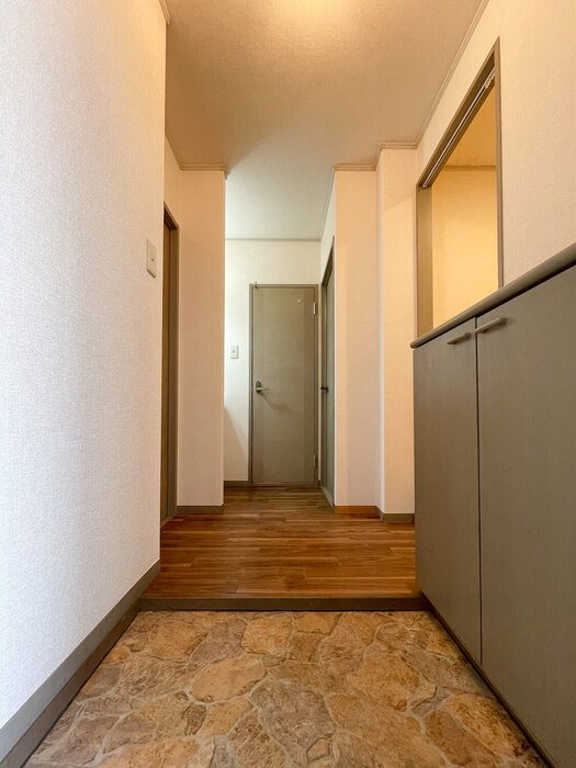 ボナール 玄関