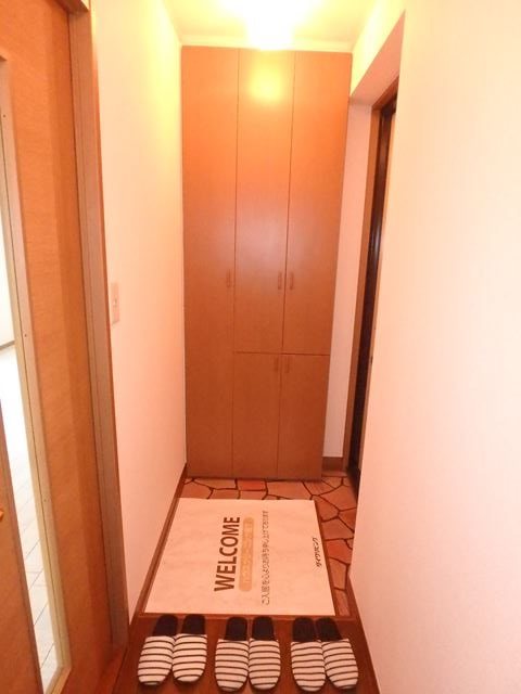 ヴァンベールクレスト 玄関