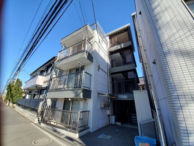 エストタウンWarabi 外観