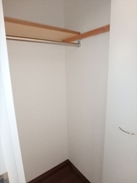 エストタウンWarabi 収納