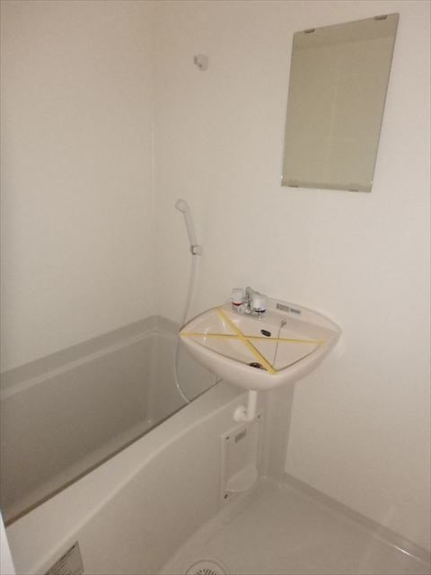 エストタウンWarabi 風呂画像