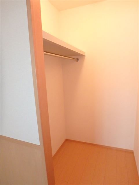 メゾンヴェール 収納