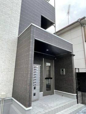 埼玉県蕨市北町２丁目 エントランス