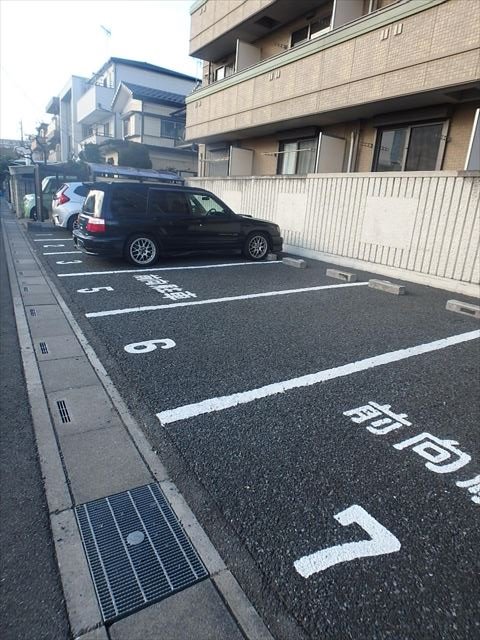 埼玉県さいたま市南区根岸３丁目 駐車場