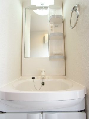 埼玉県さいたま市浦和区前地１丁目 洗面所