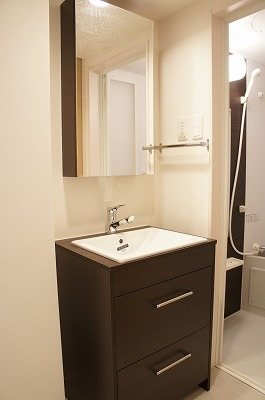 埼玉県蕨市南町１丁目 洗面所