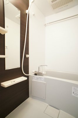 リブリ・六番館 風呂画像