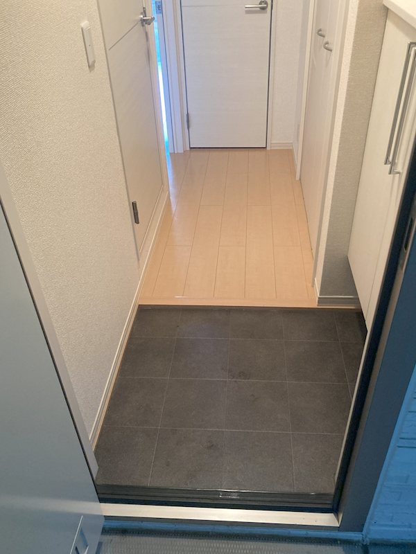 フェールクク 玄関