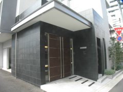 埼玉県川口市西川口３丁目 エントランス
