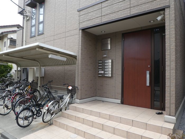 埼玉県戸田市本町４丁目 エントランス