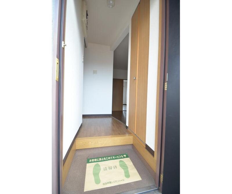 埼玉県川口市並木４丁目 玄関