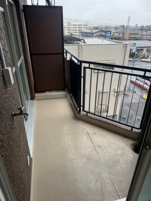 埼玉県さいたま市緑区原山１丁目 ベランダ