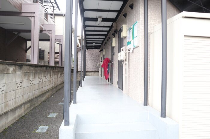 埼玉県蕨市南町１丁目 エントランス