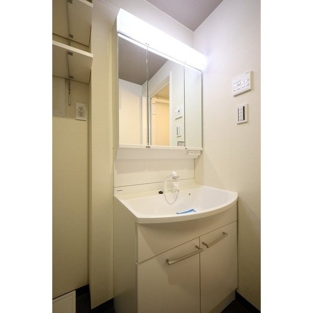埼玉県さいたま市南区根岸１丁目 洗面所