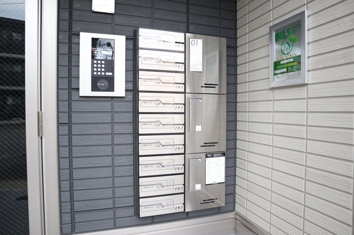 埼玉県蕨市錦町６丁目 エントランス