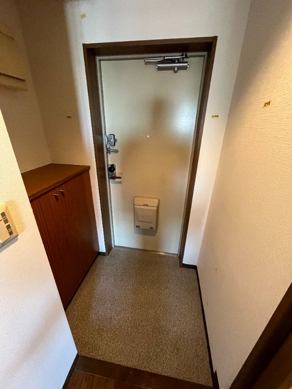 埼玉県さいたま市南区南本町１丁目 玄関
