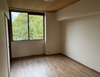 埼玉県さいたま市緑区東浦和２丁目 収納