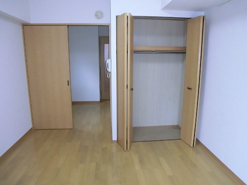 埼玉県川口市西川口１丁目 収納