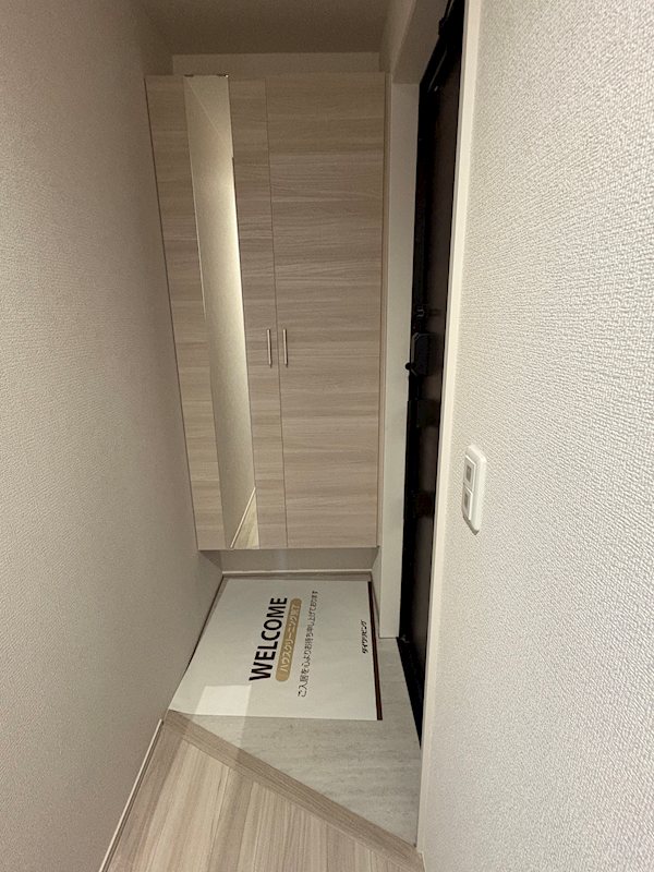 埼玉県蕨市中央５丁目 玄関