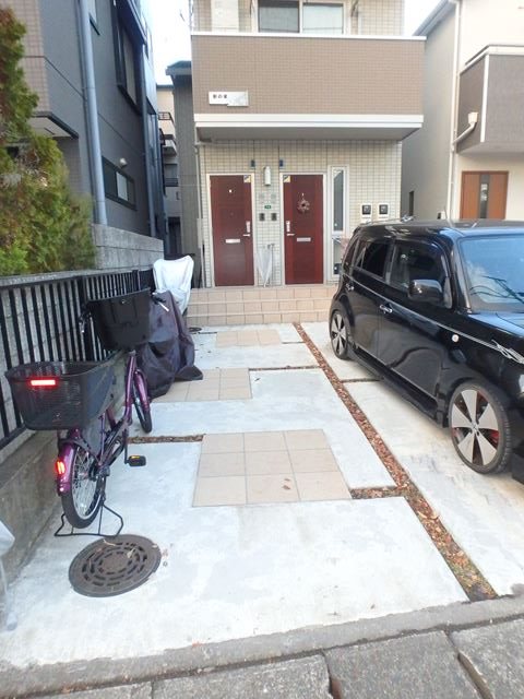 埼玉県川口市本前川１丁目 駐車場