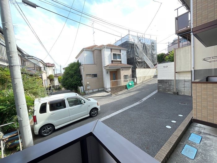 埼玉県さいたま市緑区中尾 ベランダ