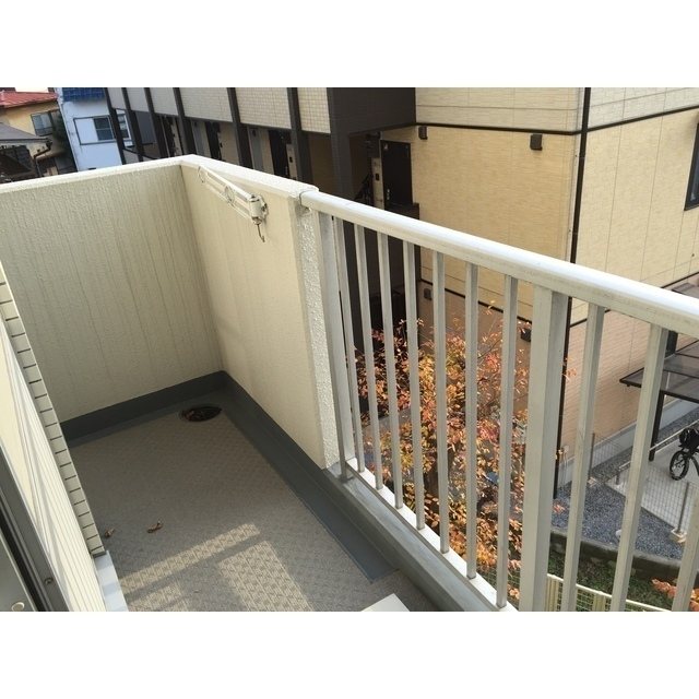 埼玉県蕨市中央６丁目 ベランダ