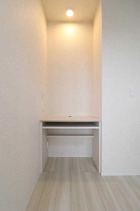 埼玉県さいたま市浦和区前地２丁目 収納