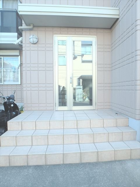 埼玉県さいたま市南区辻４丁目 エントランス