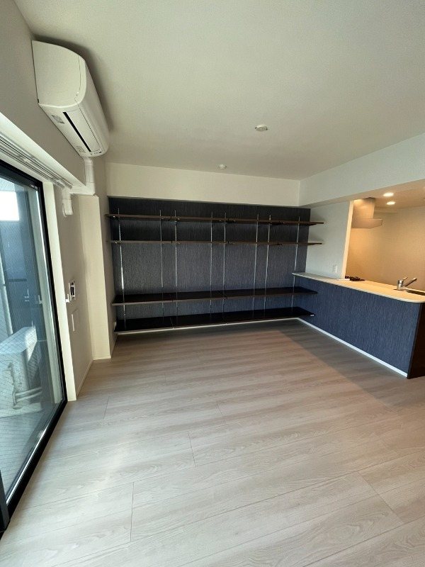 埼玉県戸田市本町４丁目 リビング