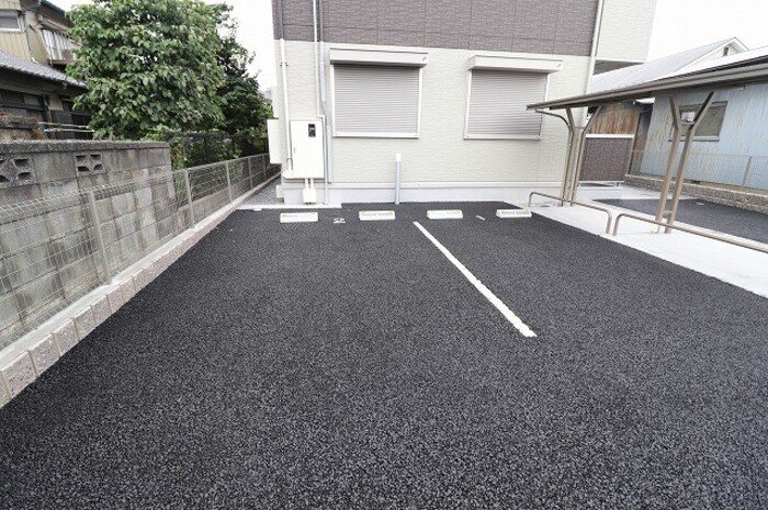 埼玉県さいたま市南区曲本４丁目 駐車場