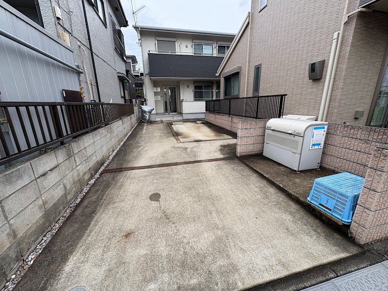 埼玉県蕨市南町４丁目 エントランス