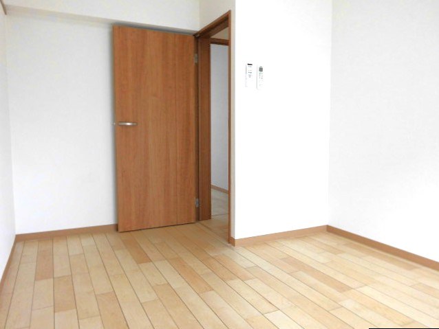 その他28