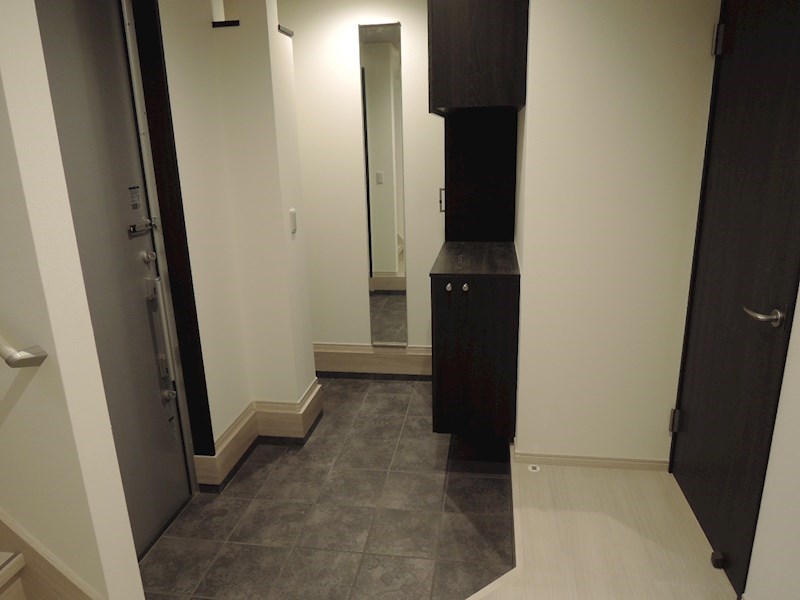 岸里東1丁目戸建 賃貸 玄関