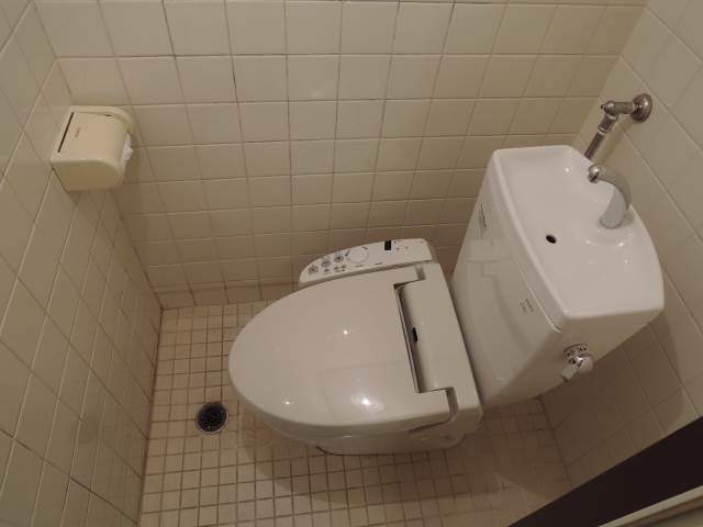 大阪府大阪市西成区玉出西１丁目 トイレ