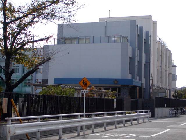 大阪府大阪市西成区玉出西１丁目 小学校