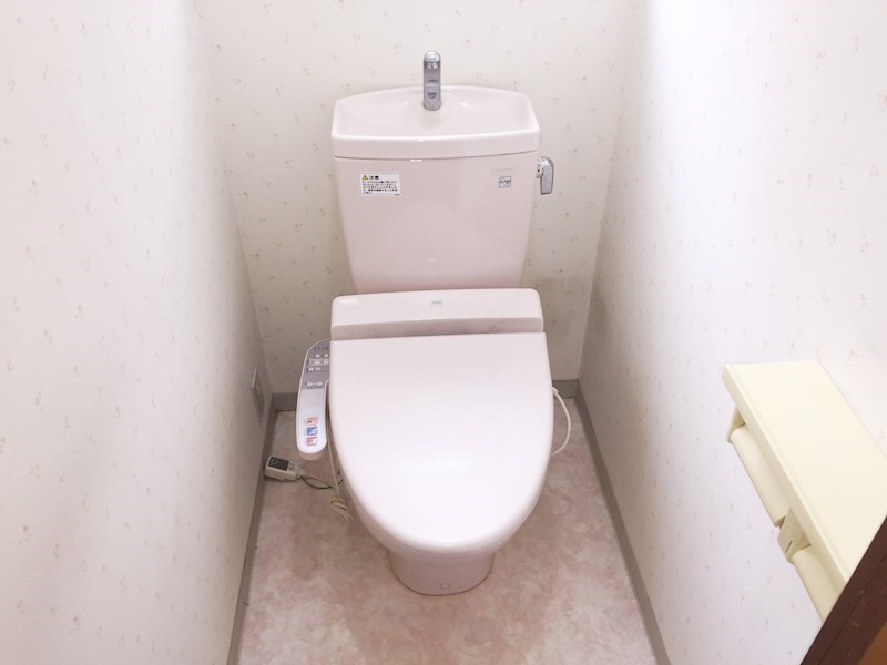 千本中2丁目戸建賃貸  トイレ