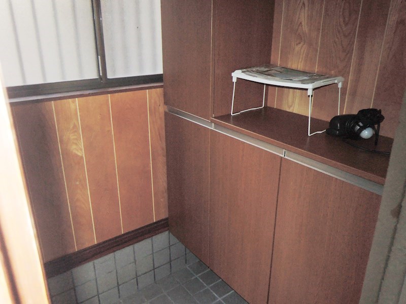 千本中2丁目戸建賃貸  玄関