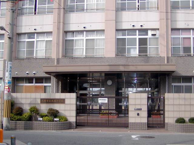 千本中2丁目戸建賃貸  中学校