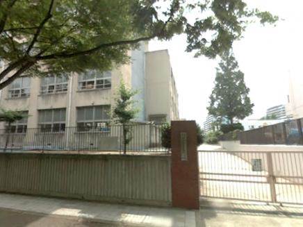 大阪府大阪市住之江区南港中３丁目 小学校
