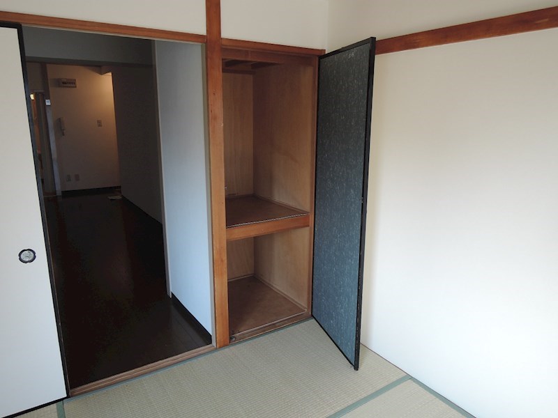 ビューコート玉出 収納