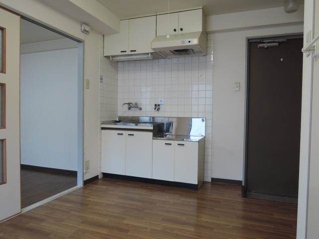大阪府大阪市西成区玉出西２丁目 キッチン