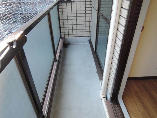 大阪府大阪市西成区玉出西２丁目 ベランダ