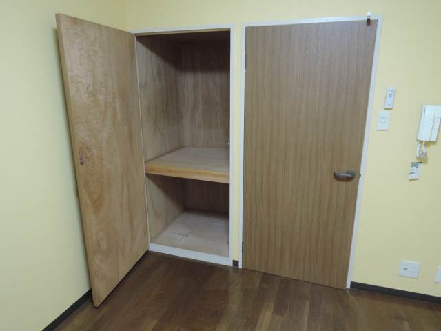 パールシティマンション玉出 収納