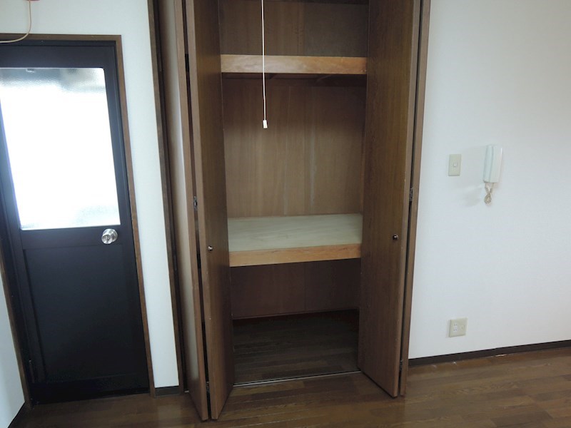 シャイン廣瀬 収納